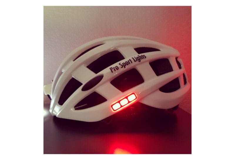 Casque de vélo avec lumières USB rechargeable – Image 2