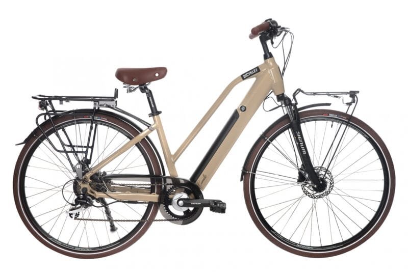 VÉLO DE VILLE ÉLECTRIQUE BICYKLET CAMILLE SHIMANO ACERA/ALTUS 8V 504 WH 700 MM BEIGE IVOIRE