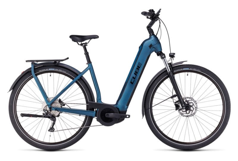 VÉLO DE VILLE ÉLECTRIQUE CUBE KATHMANDU HYBRID ONE 750 EASY ENTRY SHIMANO DEORE 10V 750 WH 700 MM BLEU 2023