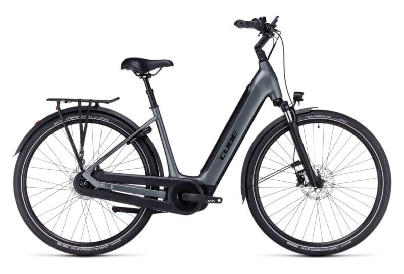 VÉLO DE VILLE ÉLECTRIQUE CUBE SUPREME HYBRID PRO 625 EASY ENTRY SHIMANO NEXUS 8V 625 WH 700 MM GRIS FLASH 2023