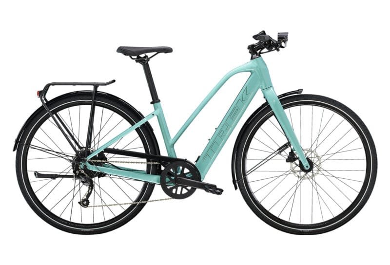 VÉLO DE VILLE ÉLECTRIQUE TREK FX+ 2 SHIMANO ALTUS 9V 250 WH 700 MM VERT SAUGE 2023