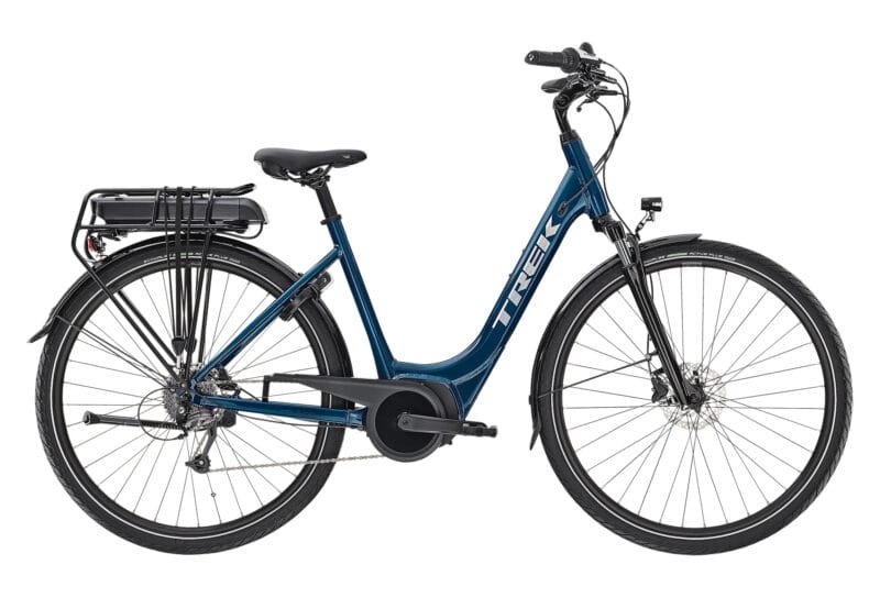 VÉLO DE VILLE ÉLECTRIQUE TREK VERVE+ 1 LOWSTEP SHIMANO ALTUS 8V 500 WH 700 MM BLEU AQUATIC 2023