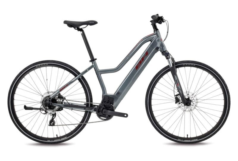 VTC ÉLECTRIQUE BH ATOM JET SHIMANO ACERA 8V 500 WH 700 MM GRIS PLATA