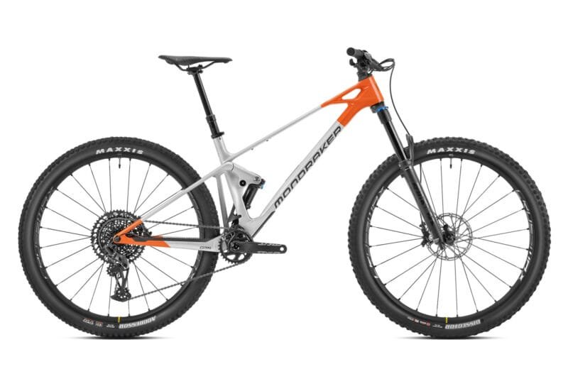 VTT TOUT-SUSPENDU MONDRAKER RAZE CARBON R SRAM GX/NX EAGLE 12V 29'' ARGENT ORANGE 2023